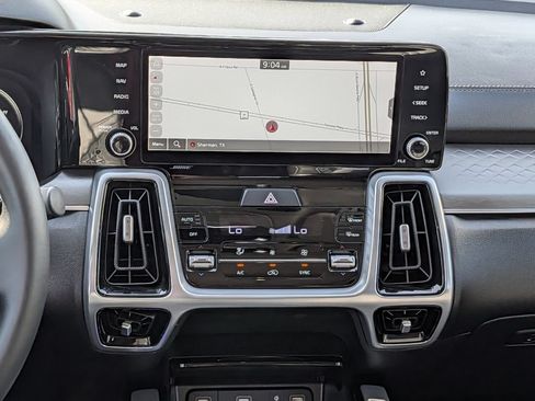 Used 2022 Kia Sorento SX FWD image 16