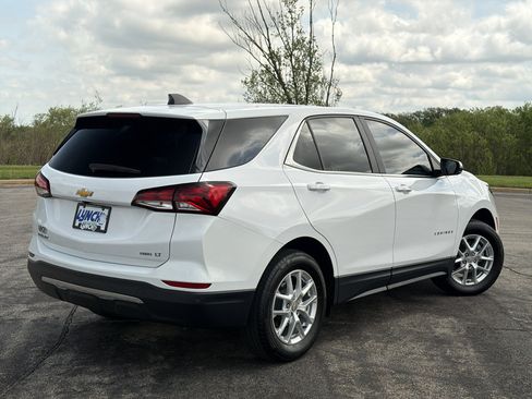 Used 2024 Chevrolet Equinox LT AWD/4WD image 4