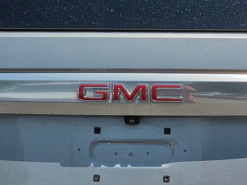 Used 2023 GMC Yukon XL Denali AWD/4WD image 39