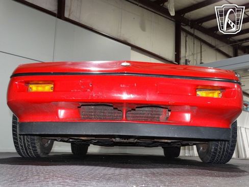 Used 1988 Pontiac Fiero image 4