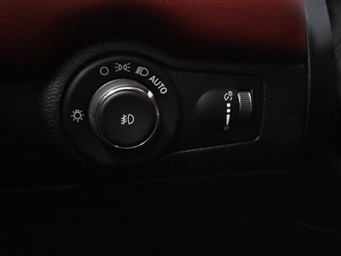 Used 2021 Dodge Durango SRT w/ Premium Interior Group AWD/4WD image 34