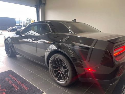 Used 2020 Dodge Challenger R/T Scat Pack RWD image 10