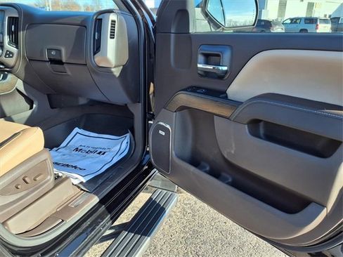 Used 2018 GMC Sierra 1500 Denali w/ Denali Ultimate Package image 82
