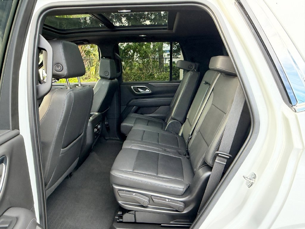 Used 2023 Chevrolet Tahoe LT w/ LT Signature Plus Package RWD image 11