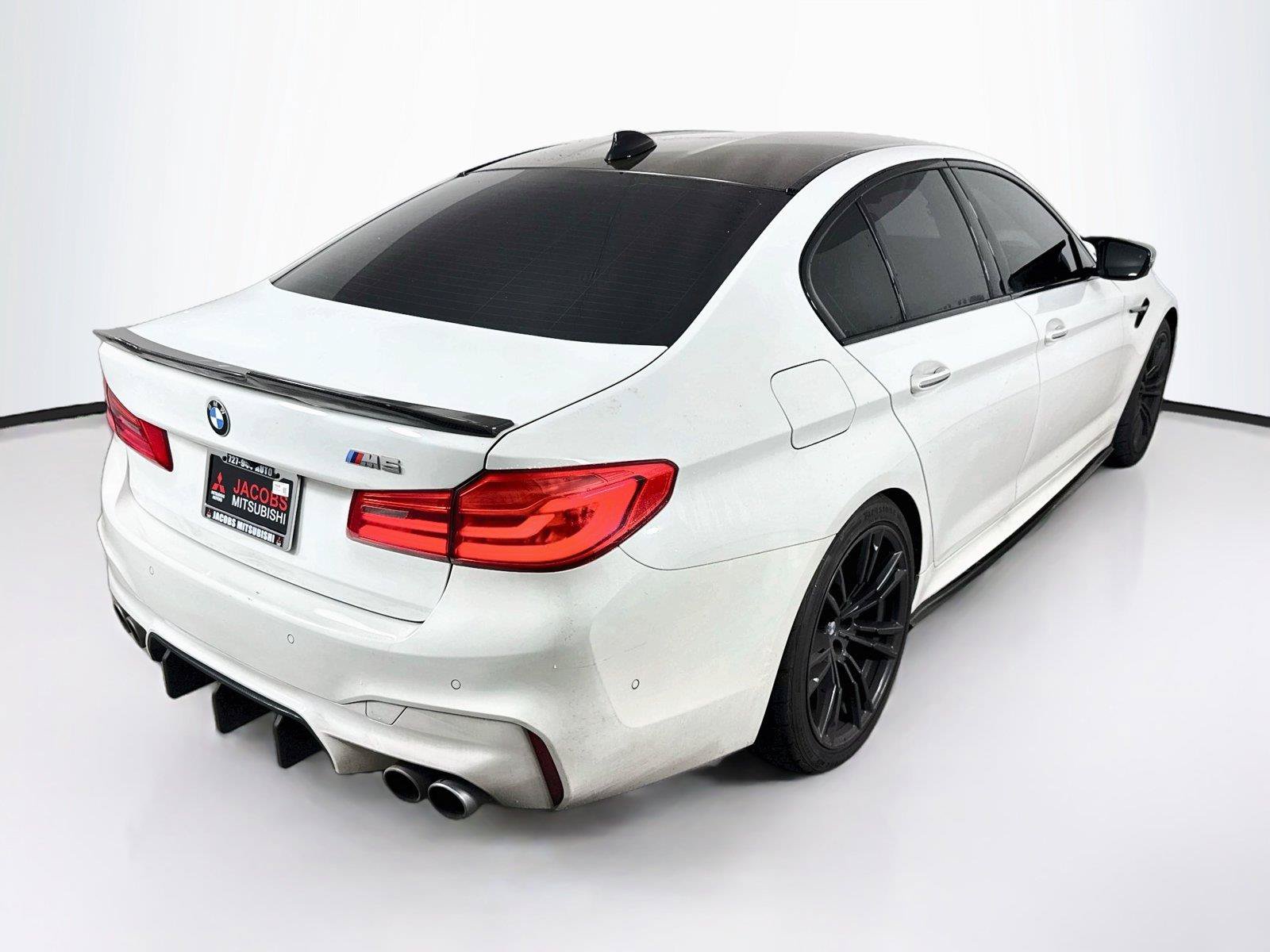 Used 2018 BMW M5 w/ Executive Package AWD/4WD image 3