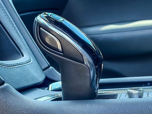 Certified 2024 Cadillac XT6 Luxury w/ LPO, Floor Liner Package FWD image 39