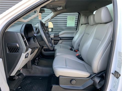 Used 2020 Ford F550 2WD Regular Cab Super Duty image 24