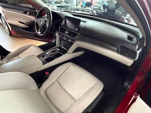 Used 2020 Honda Accord Hybrid image 40