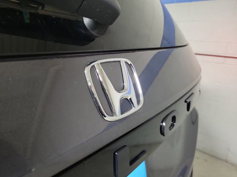 Used 2023 Honda Pilot EX-L image 7