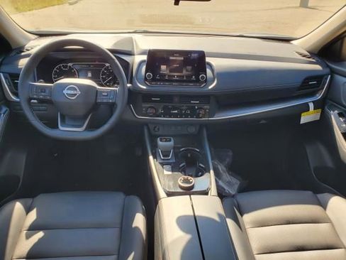 New 2026 Nissan Rogue Platinum w/ Platinum Premium Package image 11