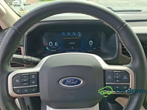 Used 2023 Ford Expedition Limited AWD/4WD image 19