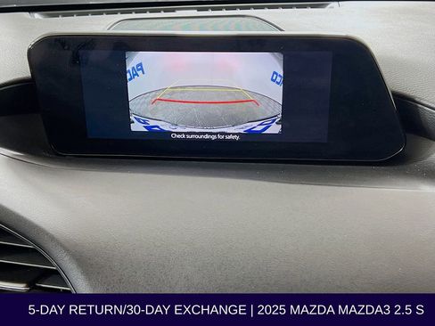 Used 2025 MAZDA MAZDA3 s image 21