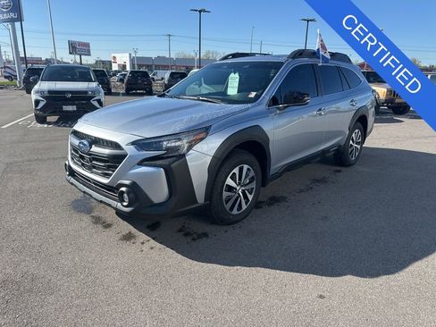 Certified 2025 Subaru Outback Premium AWD/4WD image 3