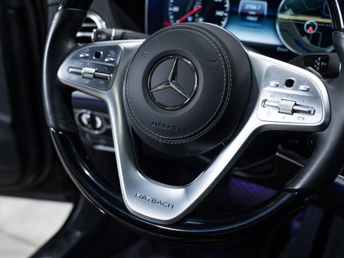 Used 2018 Mercedes-Benz Maybach S 560 4MATIC image 59