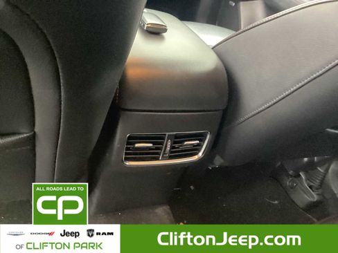 Used 2024 MAZDA CX-5 Carbon Edition image 9