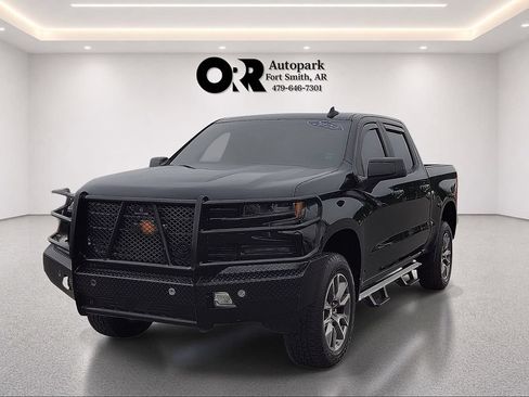 Used 2020 Chevrolet Silverado 1500 LT w/ Texas Edition RWD image 2