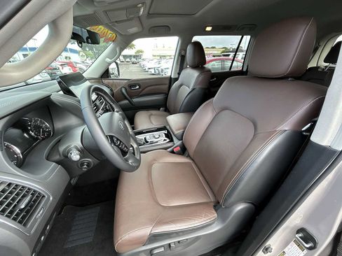 Used 2023 INFINITI QX80 Premium Select w/ Cargo Package AWD/4WD image 13