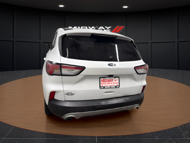 Used 2022 Ford Escape SE FWD image 6