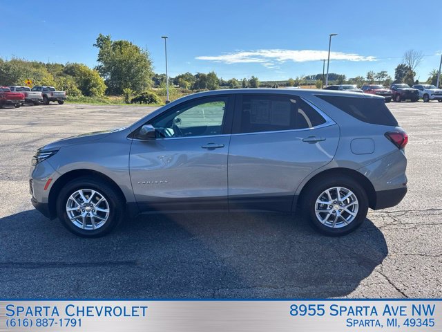 Used 2024 Chevrolet Equinox LT w/ Driver Convenience Package AWD/4WD image 6