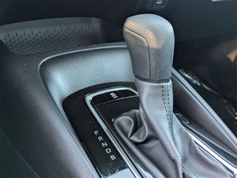 Used 2025 Toyota Corolla LE image 23