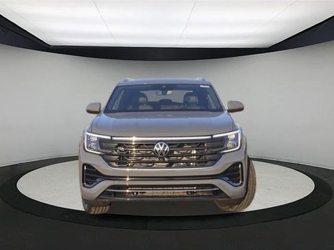 New 2026 Volkswagen Atlas Cross Sport SEL Premium R-Line image 2