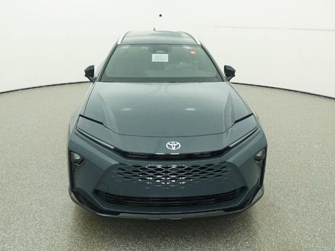 New 2026 Toyota Crown Signia image 9