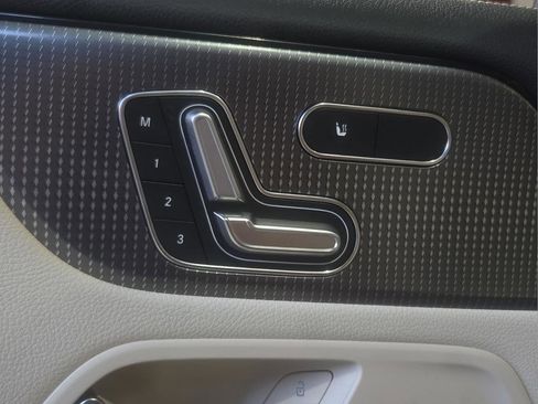 Used 2022 Mercedes-Benz GLA 250 image 19