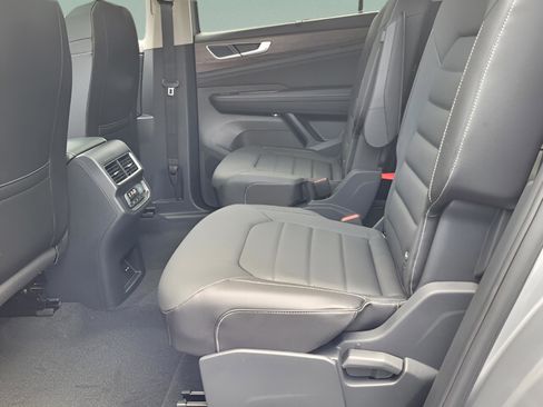 New 2026 Volkswagen Atlas SEL AWD/4WD image 9