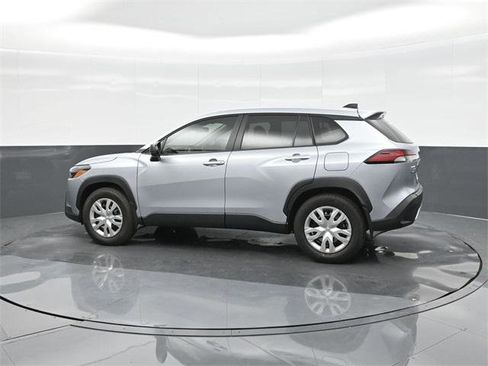 Certified 2026 Toyota Corolla Cross L image 5