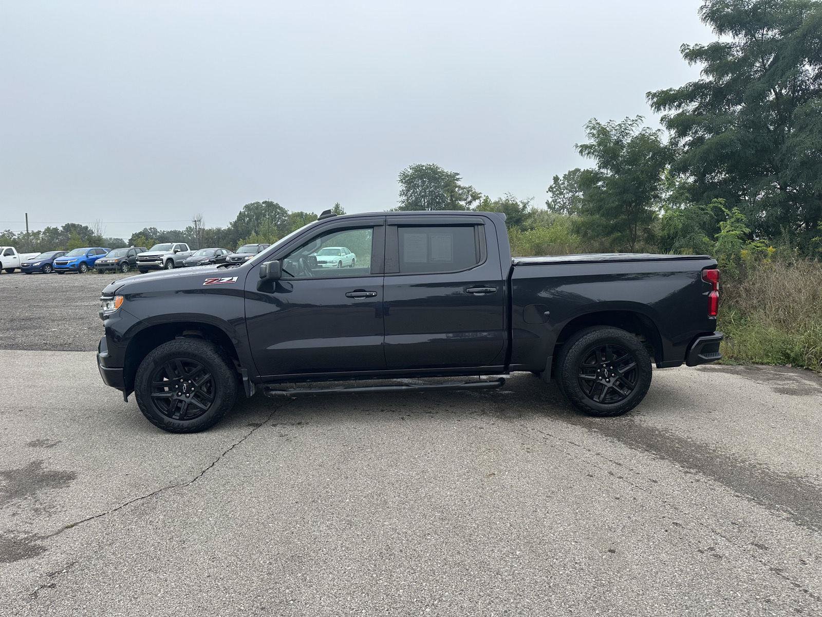 Used 2022 Chevrolet Silverado 1500 RST AWD/4WD image 5