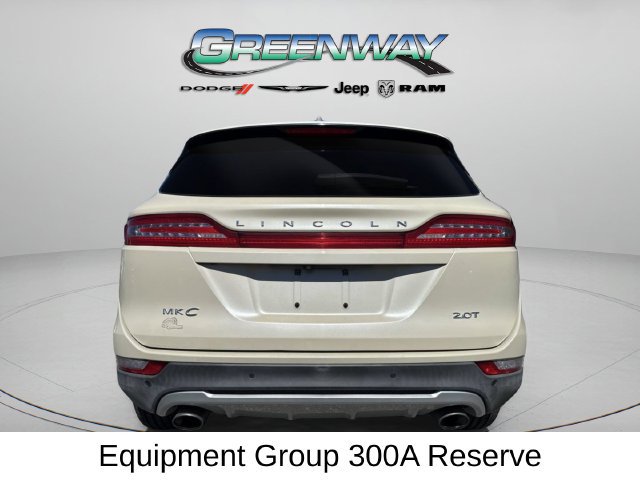 Used 2018 Lincoln MKC Reserve FWD image 4