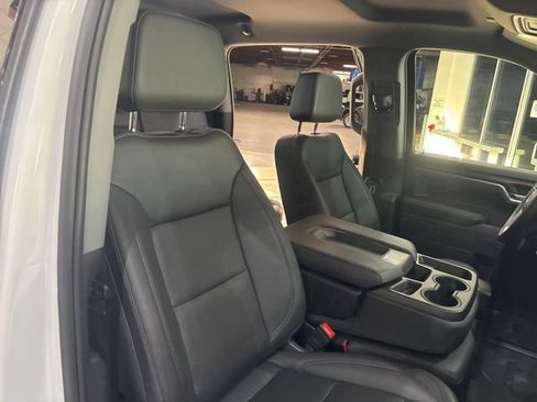 Used 2025 GMC Sierra 1500 SLT AWD/4WD image 38