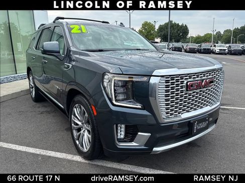 Used 2021 GMC Yukon Denali w/ Denali Ultimate Package AWD/4WD image 9