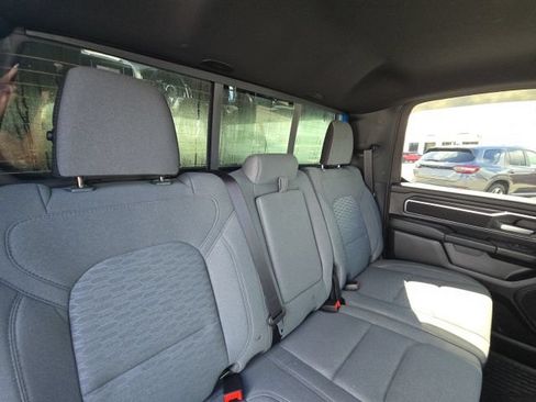 Used 2025 RAM 1500 Big Horn AWD/4WD image 16