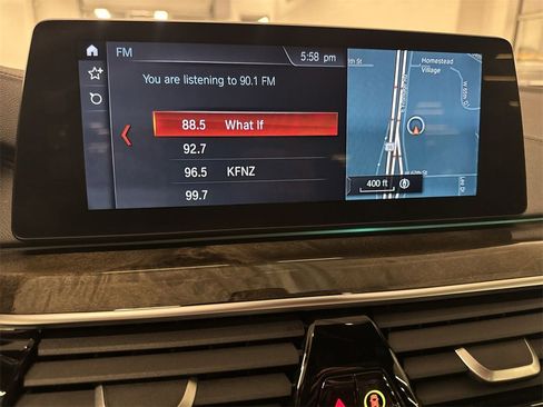 Used 2018 BMW 530i xDrive image 16