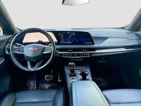 Used 2024 Cadillac XT4 Sport w/ Cold Weather Package AWD/4WD image 23