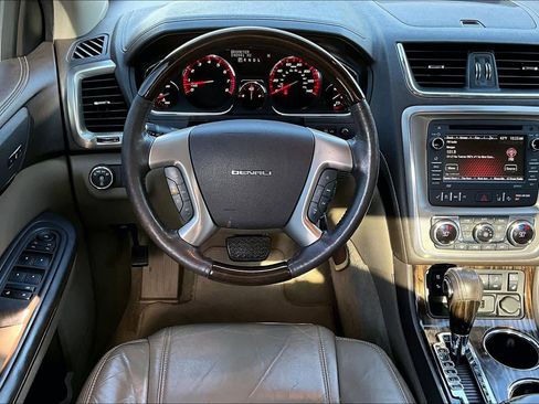 Used 2015 GMC Acadia Denali image 6
