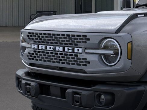 New 2025 Ford Bronco Badlands image 22