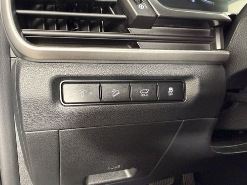 Used 2025 Kia Telluride S FWD image 22