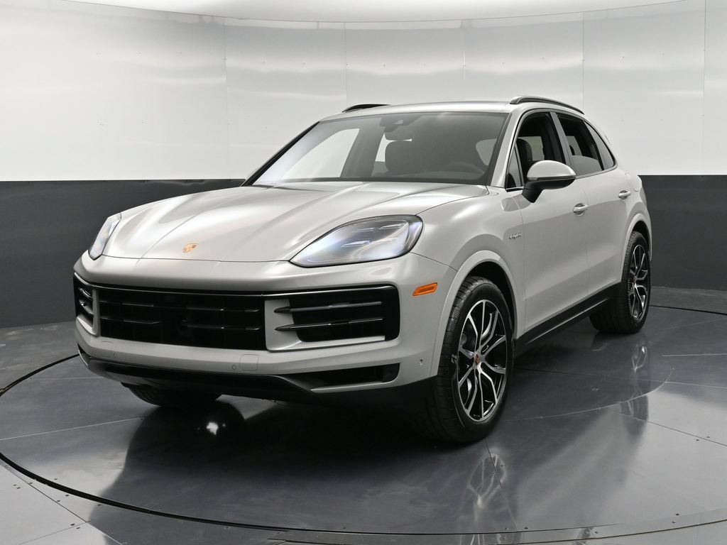 Certified 2026 Porsche Cayenne E-Hybrid AWD/4WD image 1
