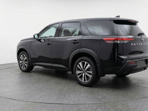Used 2025 Nissan Pathfinder SV AWD/4WD image 6