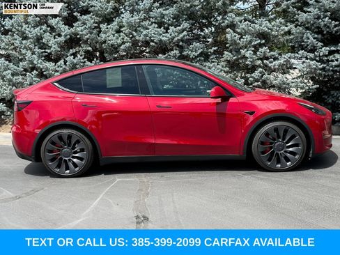 Used 2023 Tesla Model Y Performance AWD/4WD image 10