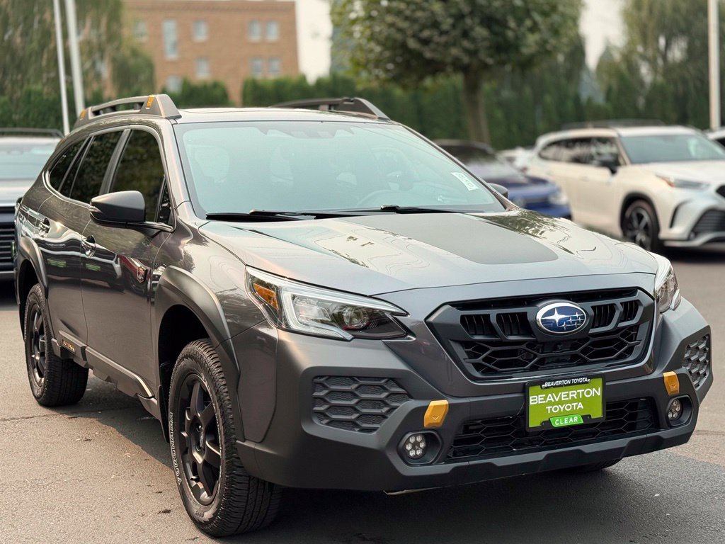 Used 2025 Subaru Outback Wilderness w/ Wilderness Package AWD/4WD image 7