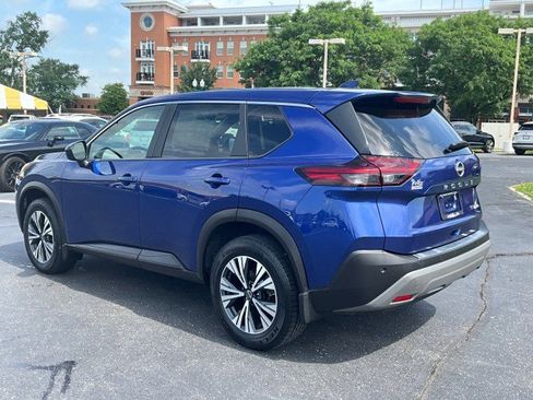 Used 2023 Nissan Rogue SV AWD/4WD image 5