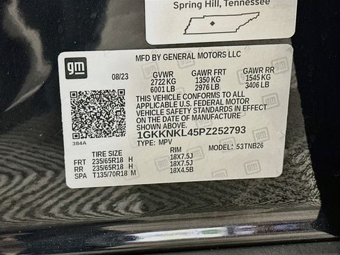 Used 2023 GMC Acadia SLE w/ Driver Convenience Package FWD image 32