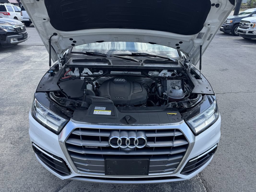 Used 2019 Audi Q5 Prestige w/ Prestige Package AWD/4WD image 32