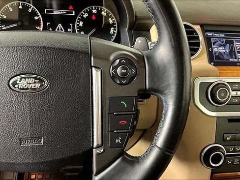 Used 2016 Land Rover LR4 HSE LUX image 11