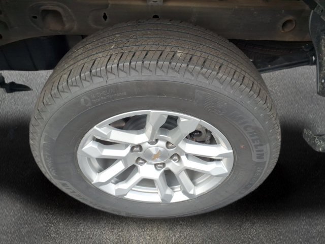 Used 2024 Chevrolet Silverado 1500 LT AWD/4WD image 20