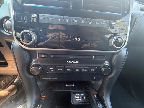 Used 2023 Lexus GX 460 Premium w/ Premium Package AWD/4WD image 23