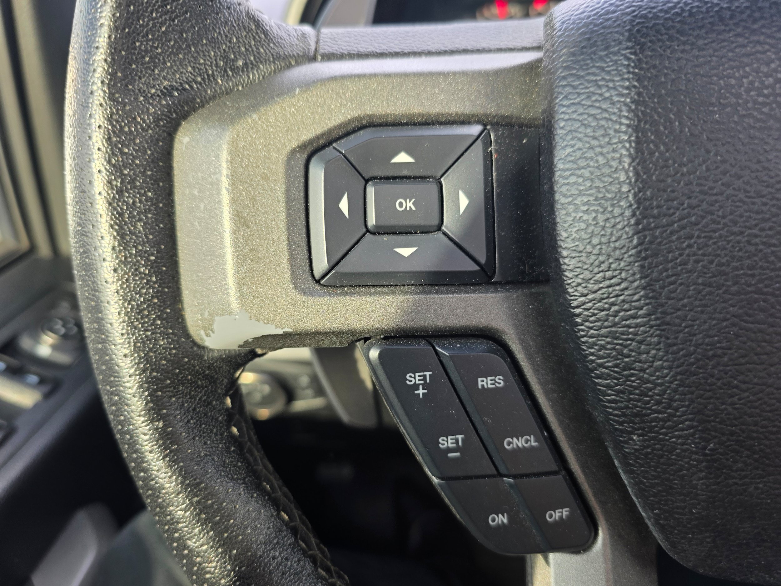 Used 2018 Ford F150 Raptor w/ Equipment Group 801A Mid AWD/4WD image 15